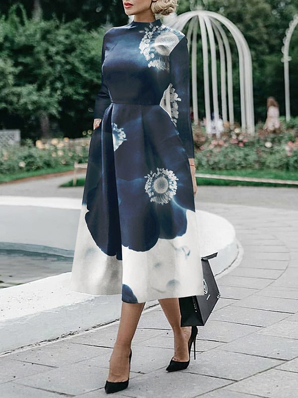 Classic Vintage Dress with a Flattering Fit