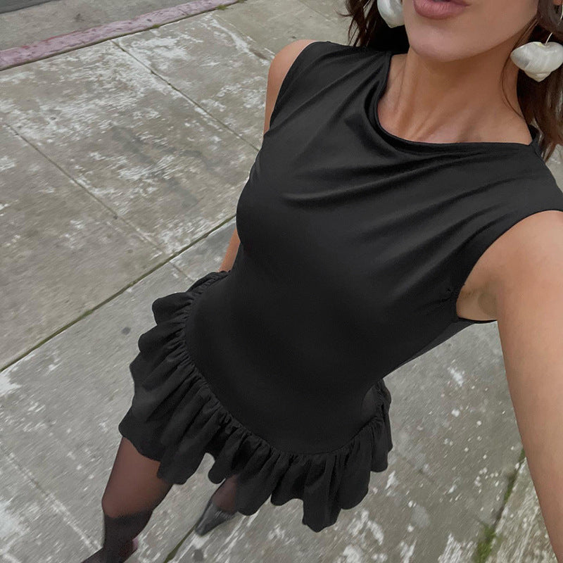 Effortlessly Elegant Dress with a Timeless Design