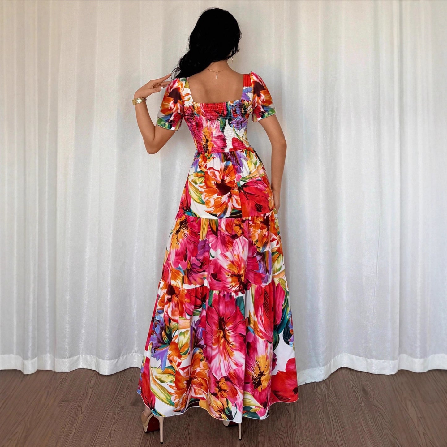 Gracefully Styled Dress for Any Occasion