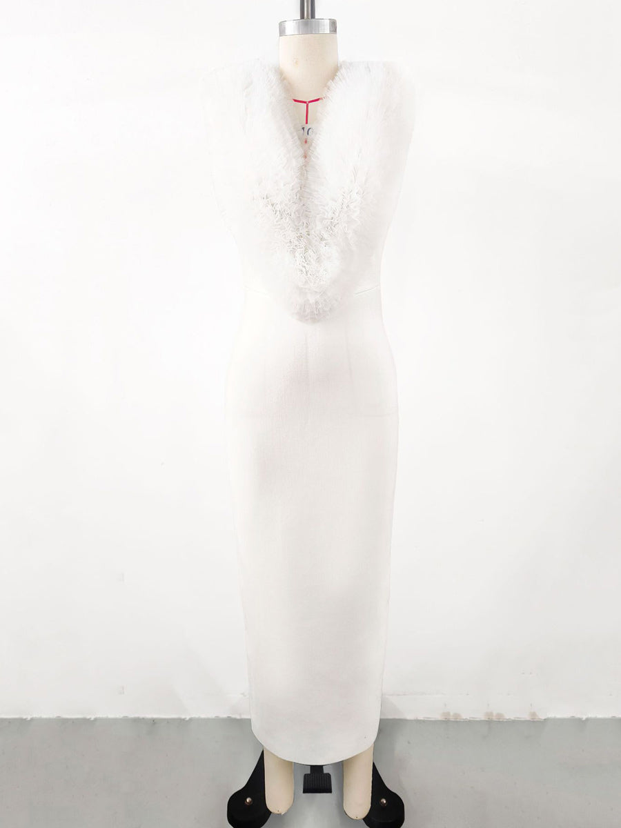 A Vintage Style Dress with Delicate Timeless Details