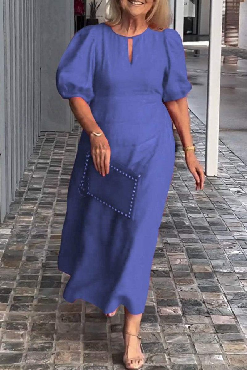 Classic Vintage Dress with a Flattering Fit