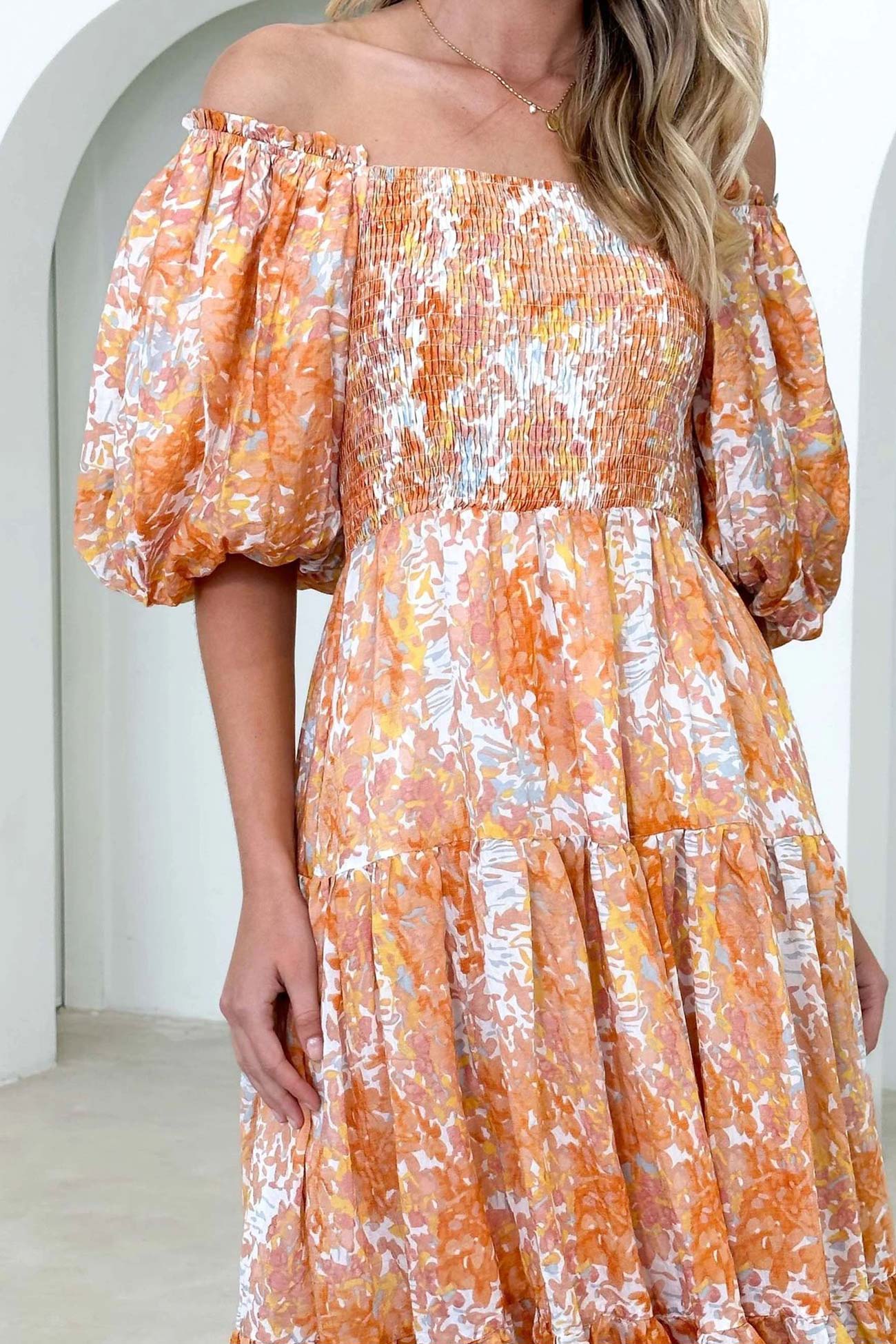 Beautifully Crafted Dress in a Classic Style