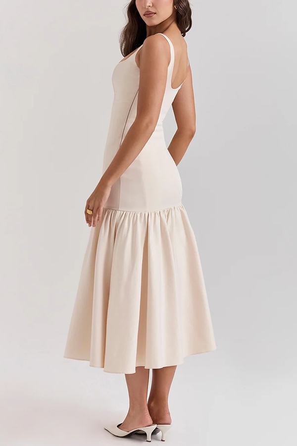 A Vintage Style Dress with Delicate Timeless Details