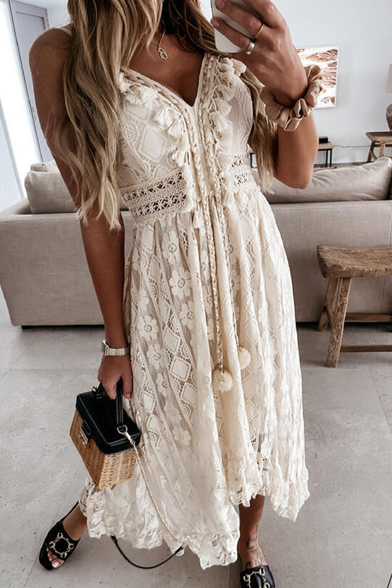 Well Tailored Dress with a Graceful Silhouette