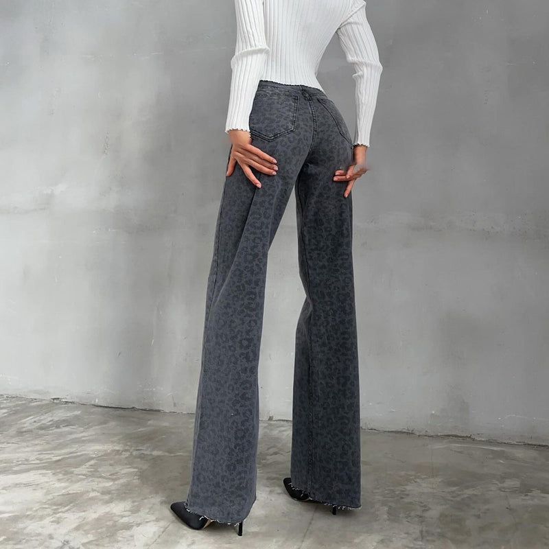 Polished Garment with an Effortless Classic Look