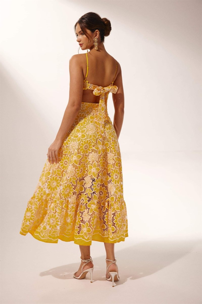 Classic Vintage & Enduringly Stylish Dress