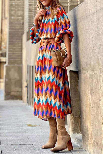 Classic Vintage & Enduringly Stylish Dress