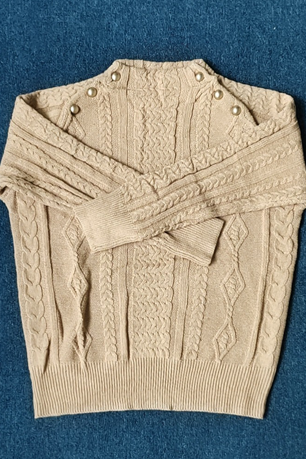 Beautifully Finished Sweater in a Timeless Design