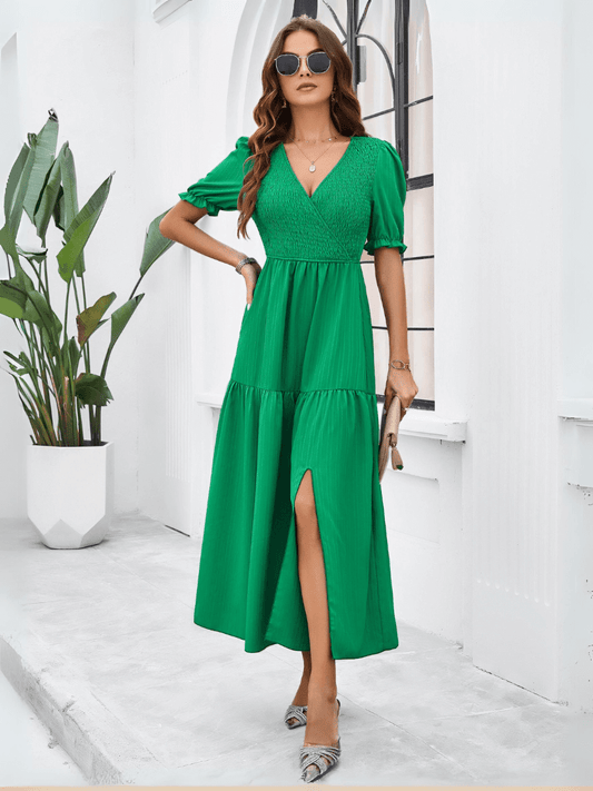 Sophisticated Dress with a Clean Classic Look