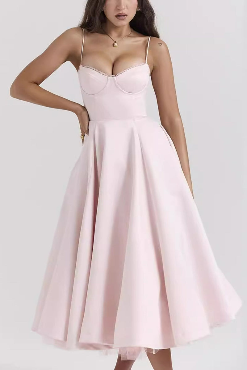 Effortlessly Elegant Dress with a Timeless Design