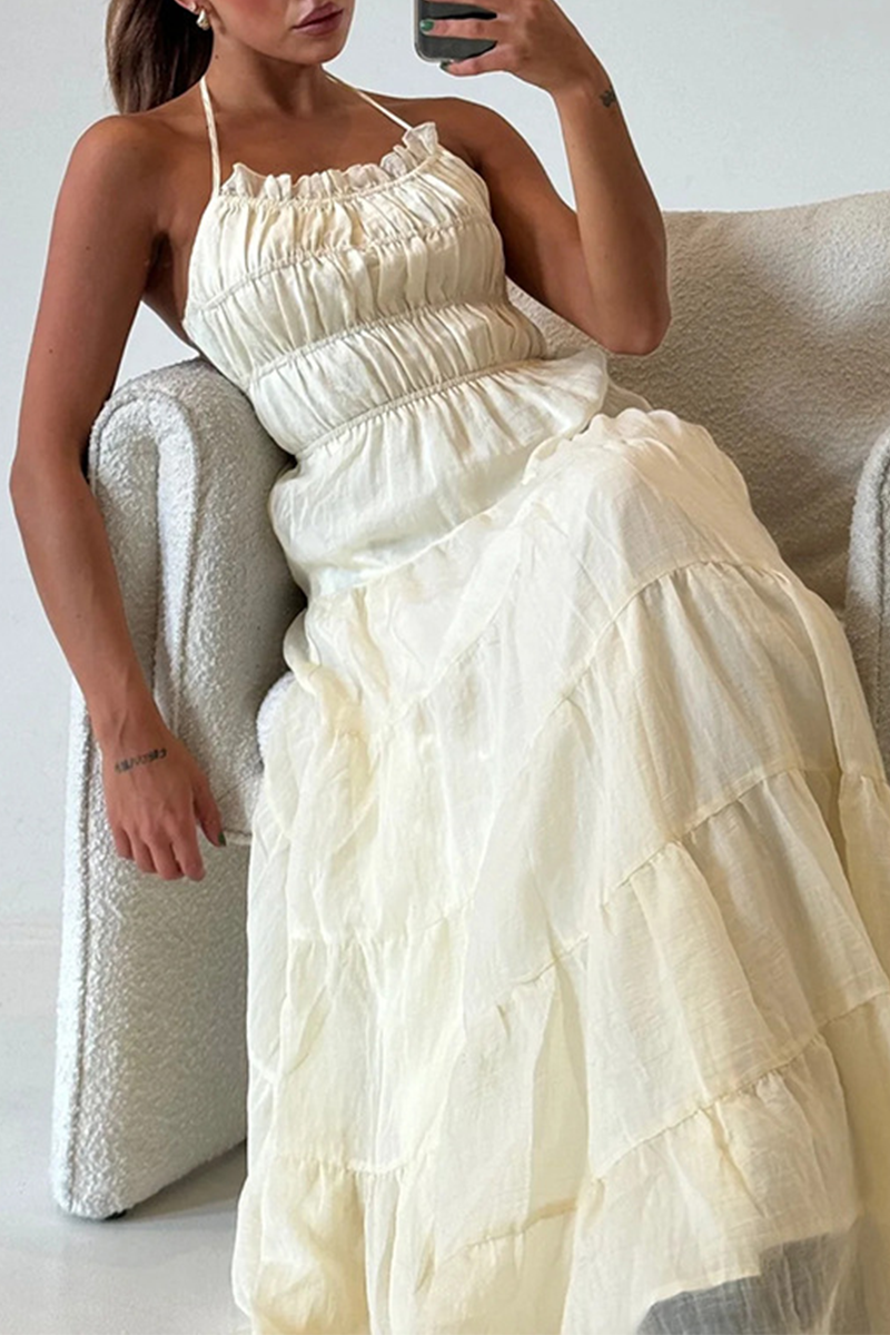 Beautifully Finished Dress in a Timeless Design