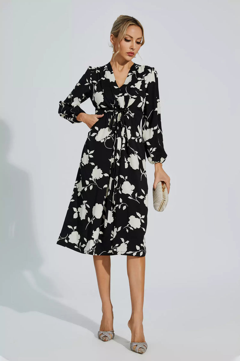 Polished Dress with an Effortless Classic Look