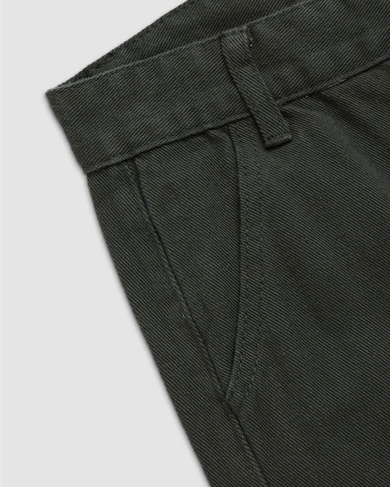 Gracefully Styled Pants for Any Occasion