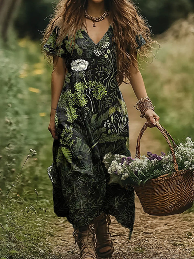 Gracefully Styled Dress for Any Occasion