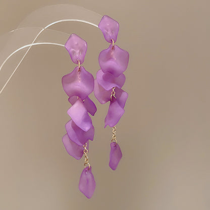 Beautiful Silver Earring with Unique Style