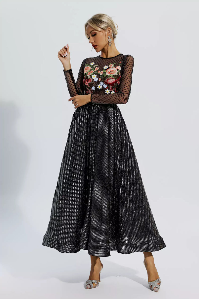 Sophisticated Dress with a Clean Classic Look