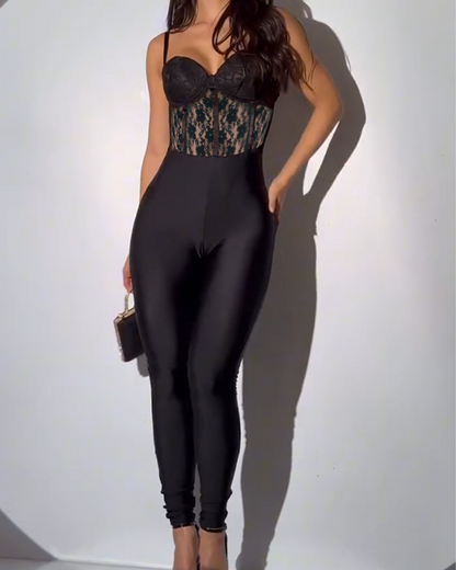 Beautifully Finished Garment in a Timeless Design