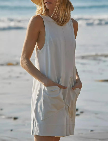 Sophisticated Garment with a Clean Classic Look
