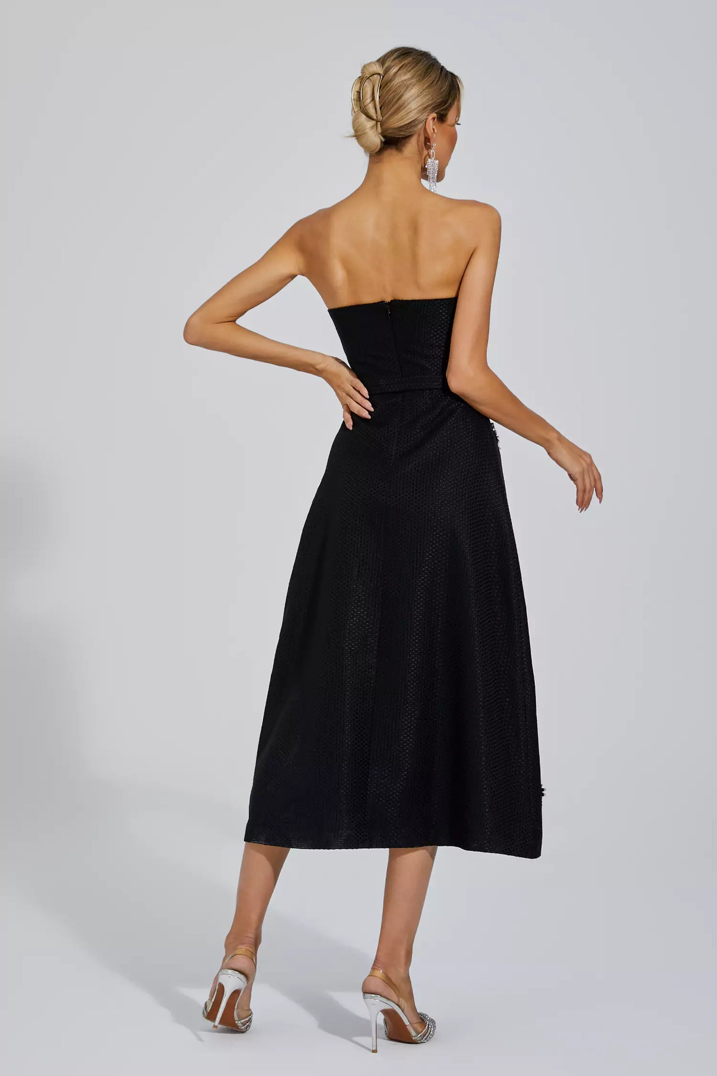 Elegantly Styled Dress for Everyday Wear