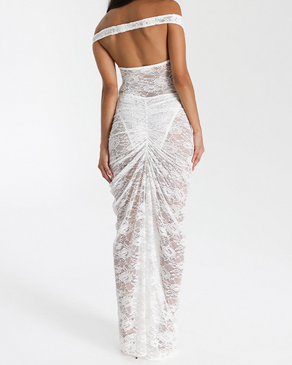 Gracefully Styled Garment for Any Occasion