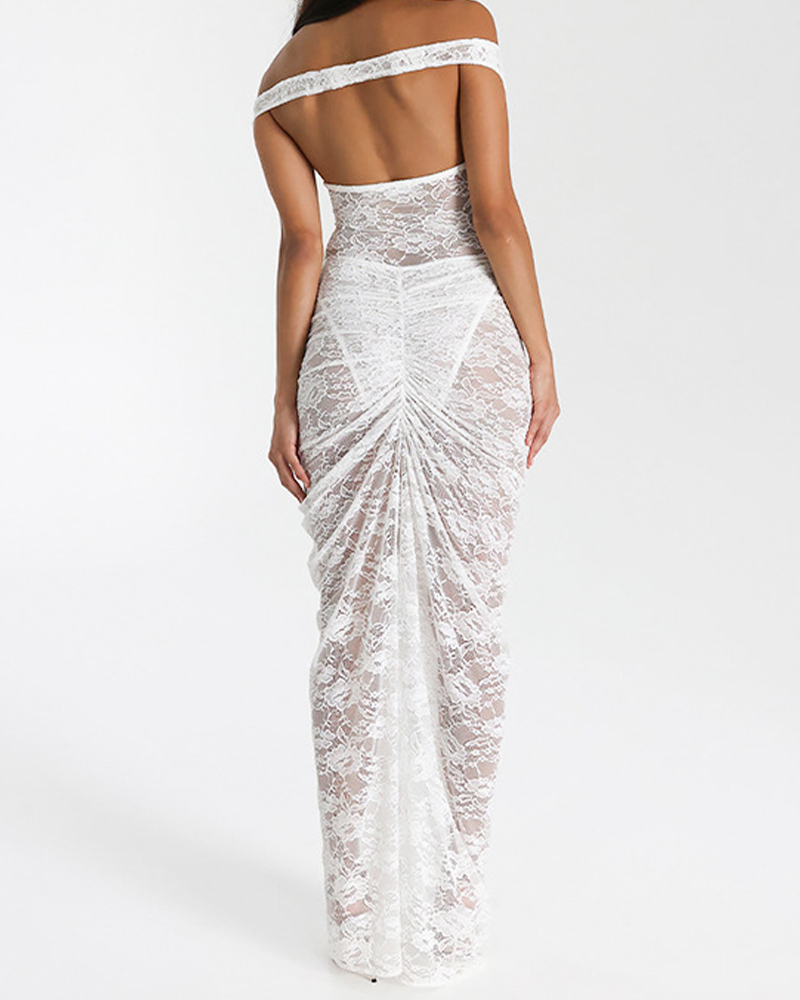 Gracefully Styled Garment for Any Occasion