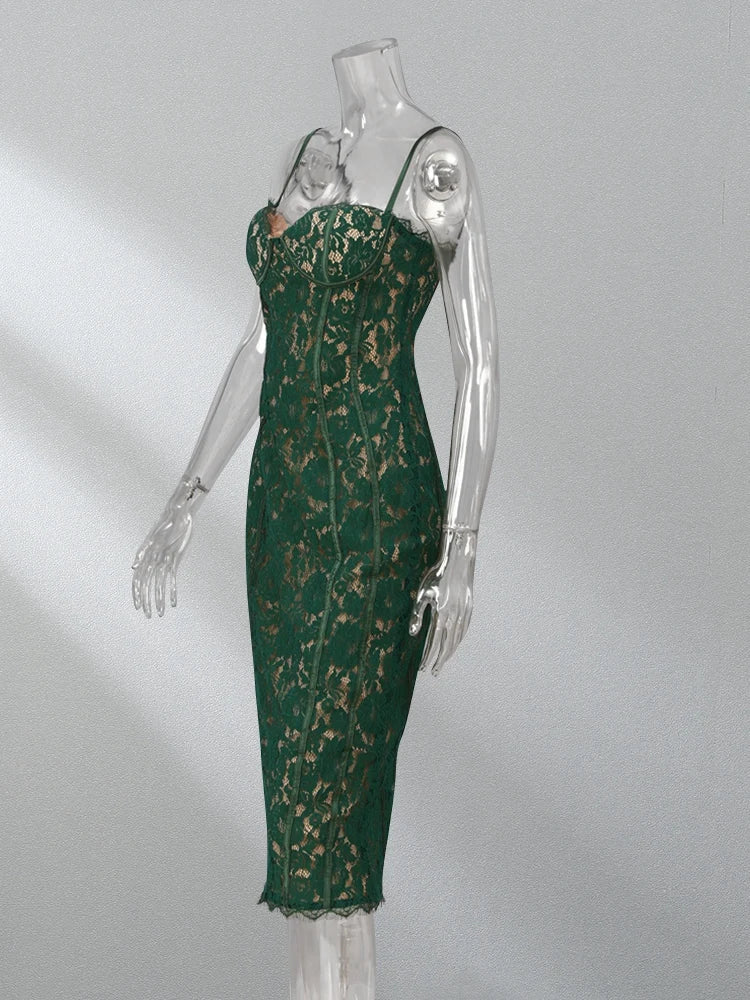 Classic Vintage & Enduringly Stylish Dress