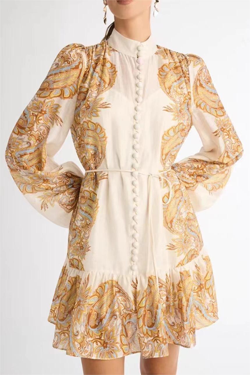 Gracefully Styled Dress for Any Occasion