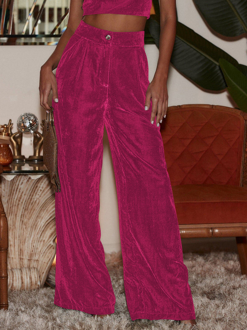 Effortlessly Elegant Pants with a Timeless Design