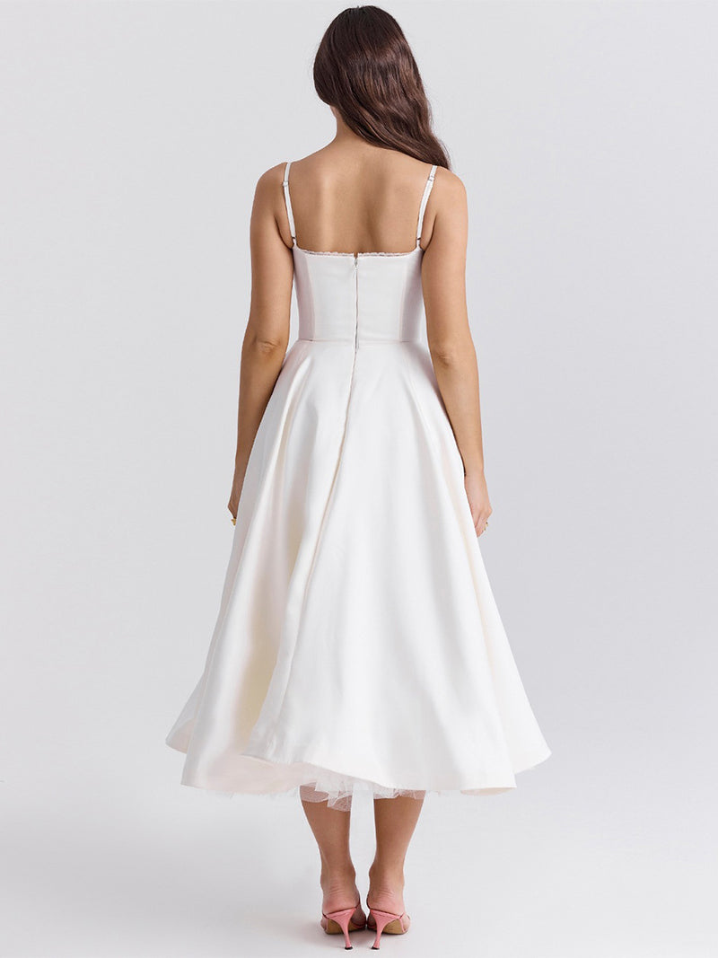 Classic Vintage & Enduringly Stylish Dress