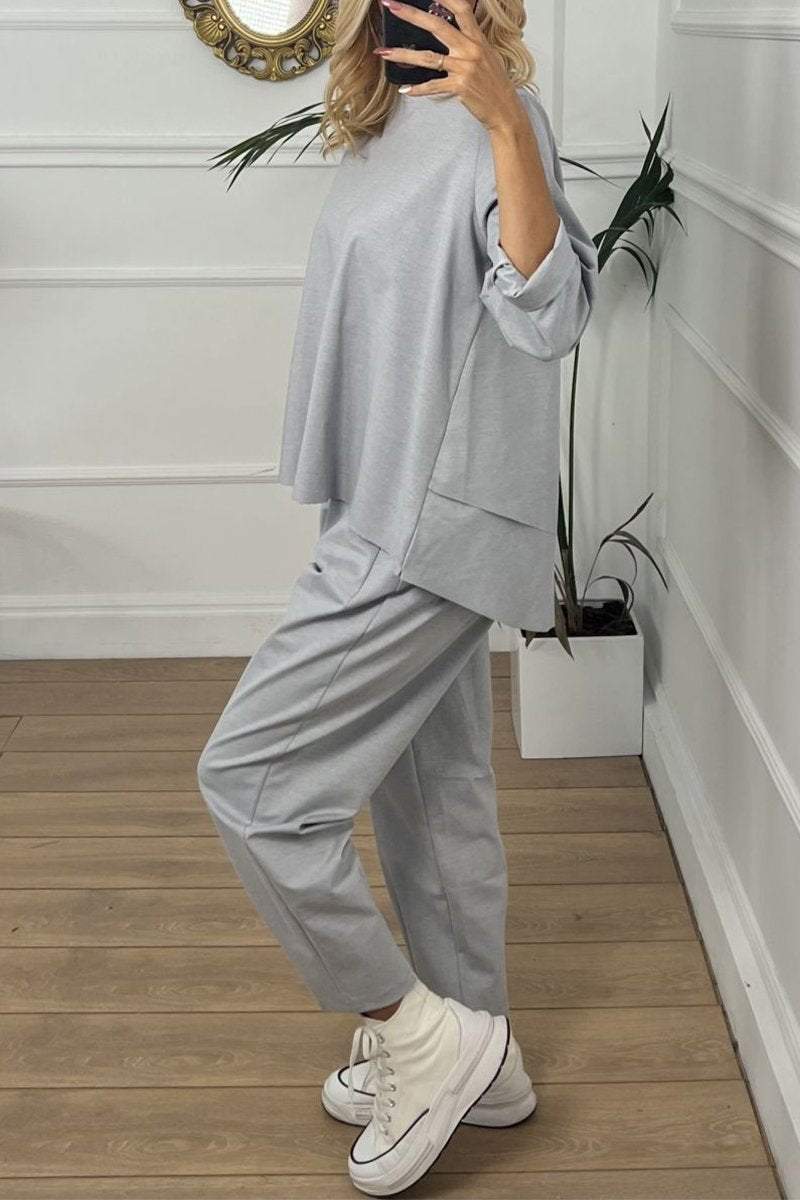 Gracefully Styled Garment for Any Occasion