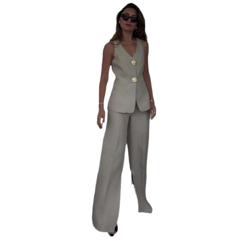 Beautifully Finished Garment in a Timeless Design