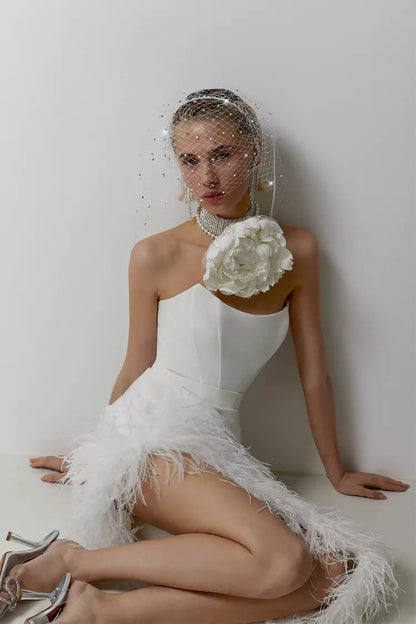 Beautifully Crafted Dress in a Classic Style
