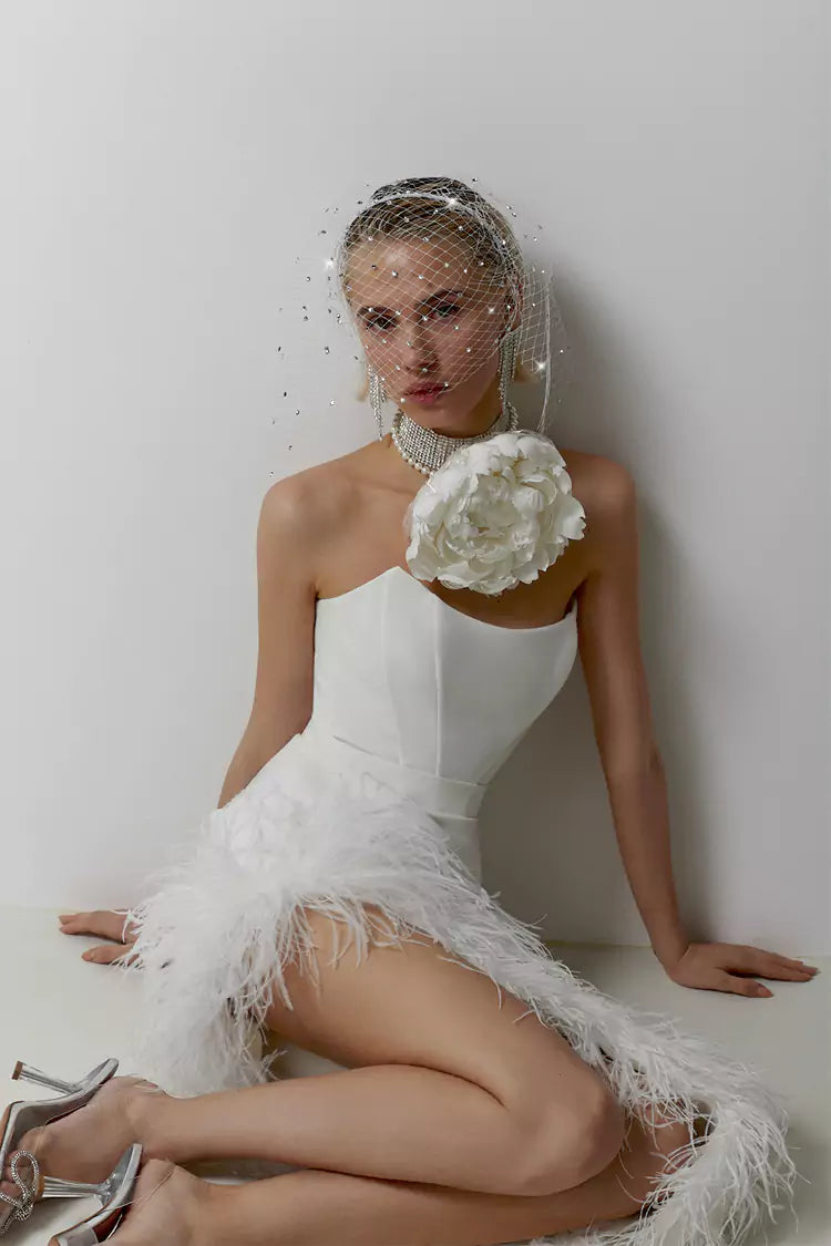 Beautifully Crafted Dress in a Classic Style