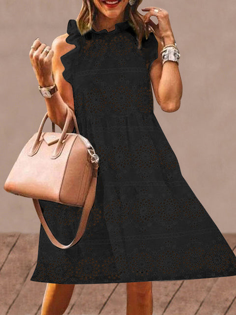 Sophisticated Dress with a Clean Classic Look