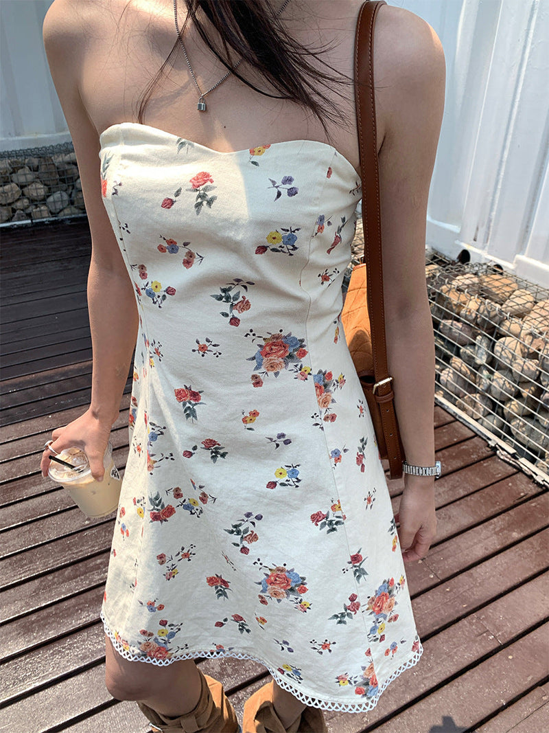 Classic Vintage & Enduringly Stylish Dress