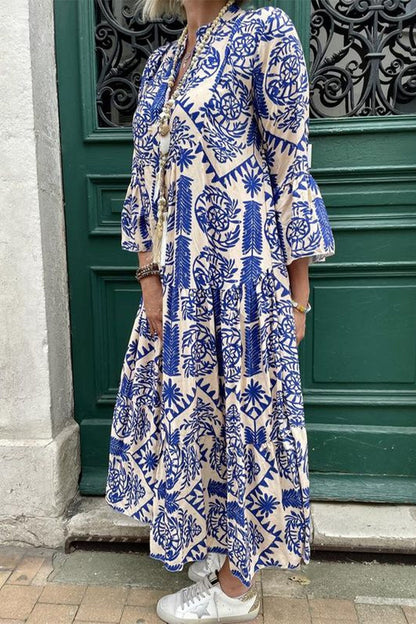 Sophisticated Dress with a Clean Classic Look