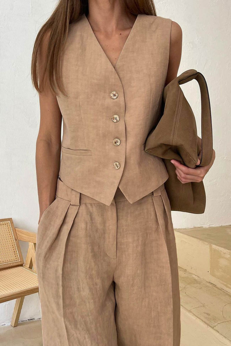 Beautifully Finished Pants in a Timeless Design