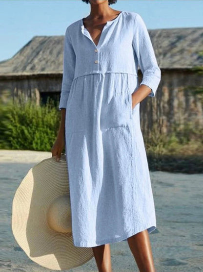 Well Tailored Dress with a Graceful Silhouette