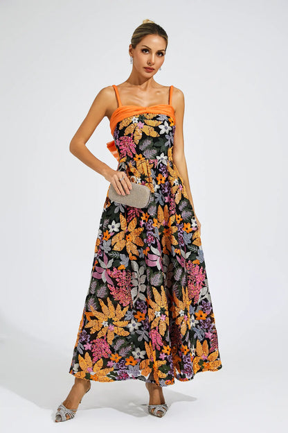 Gracefully Styled Dress for Any Occasion