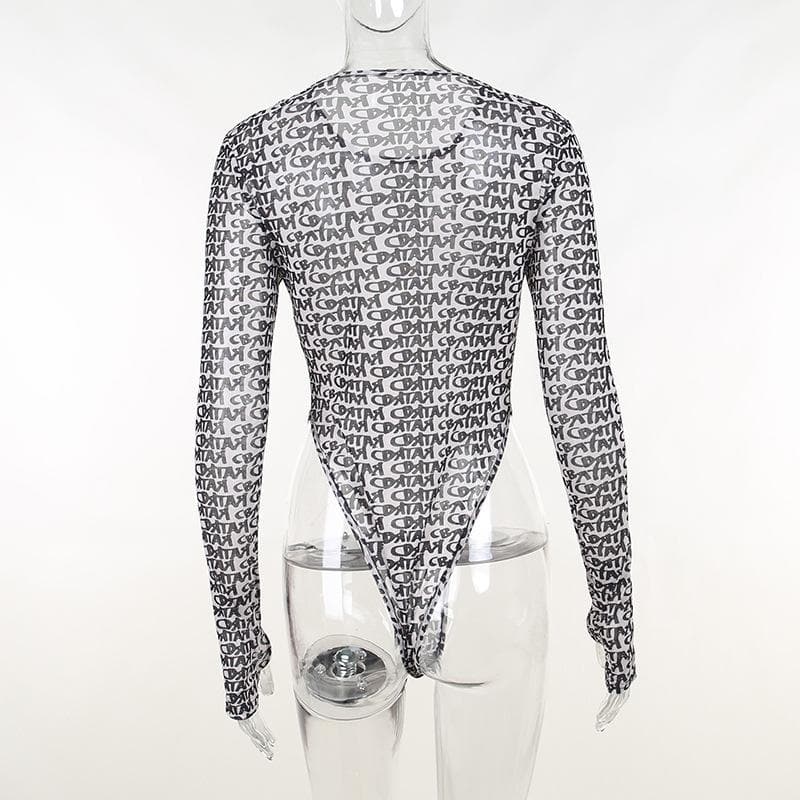 Effortlessly Elegant Garment with a Timeless Design