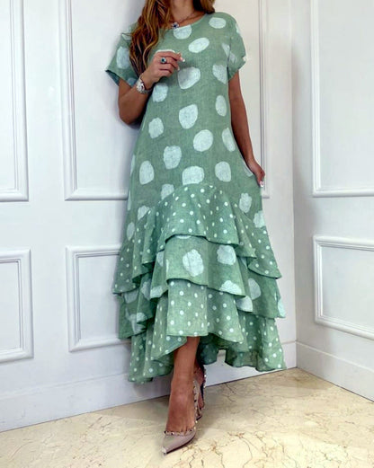 Sophisticated Dress with a Clean Classic Look