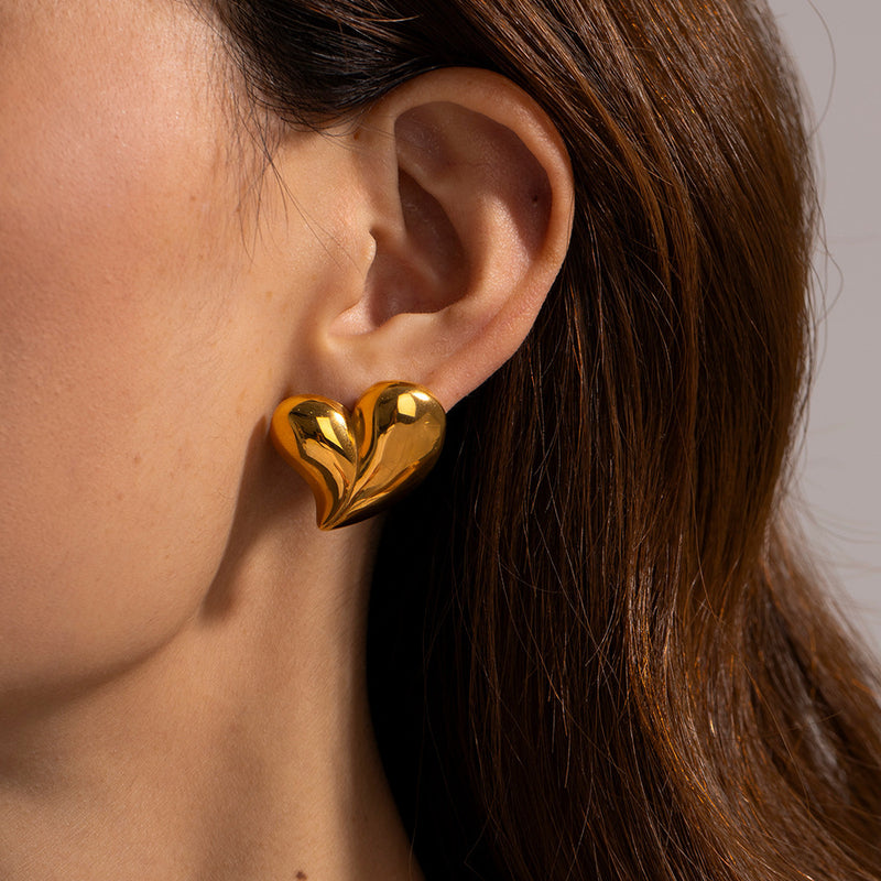 Stunning Gold Earring for Daily Wear