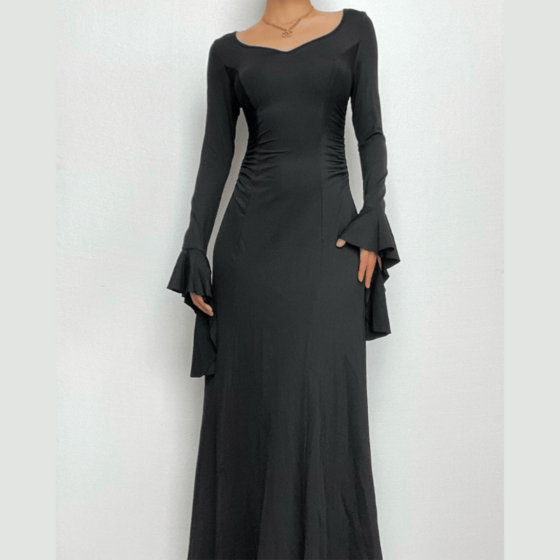 Classic Vintage Dress with a Flattering Fit