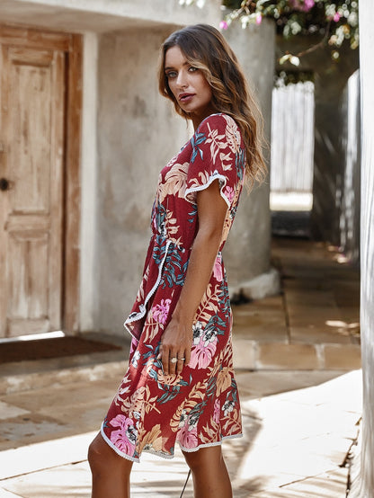 Gracefully Styled Dress for Any Occasion