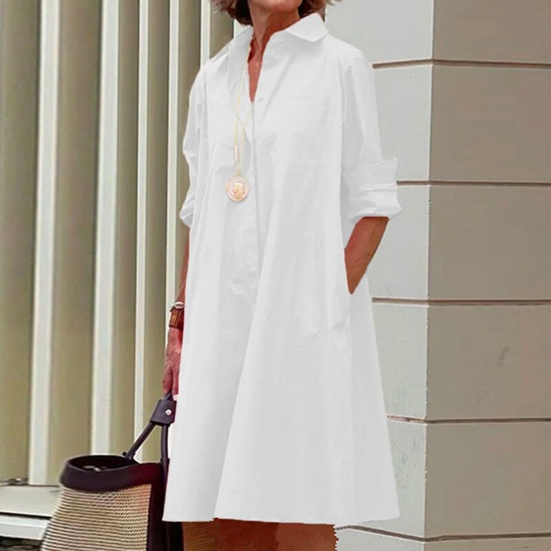 Beautifully Finished Dress in a Timeless Design