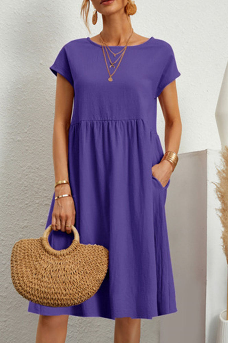 Well Tailored Dress with a Graceful Silhouette