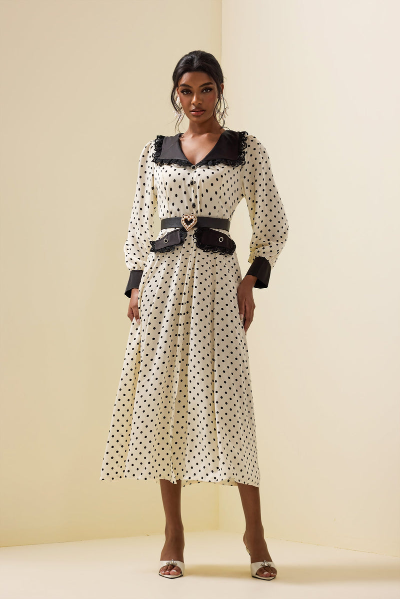 Classic Vintage Dress with a Flattering Fit