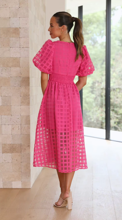 Polished Dress with an Effortless Classic Look