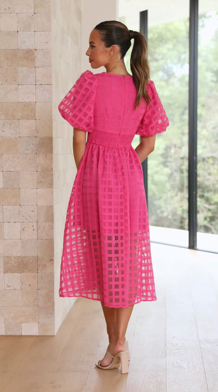 Polished Dress with an Effortless Classic Look
