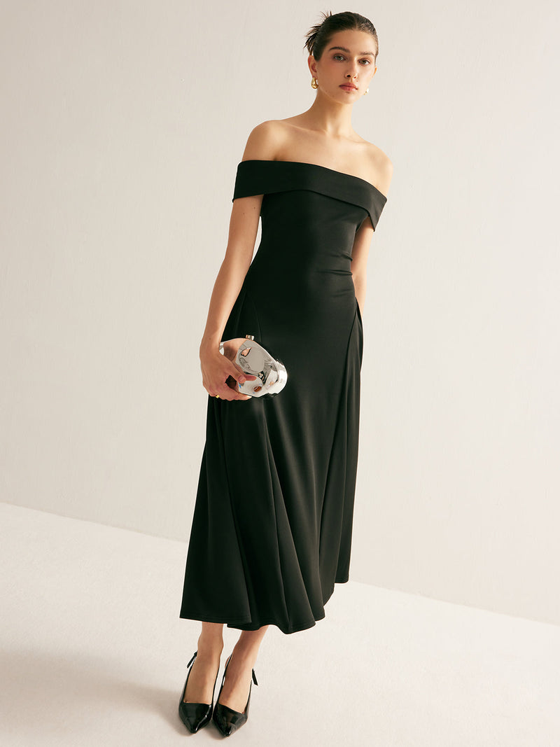 Classic Vintage Dress with a Flattering Fit